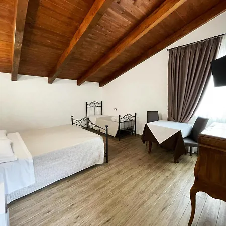 Farm stay Tenuta Morrone Pertosa